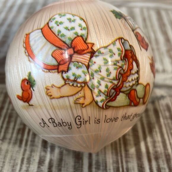 Christmas vintage Hallmark 1984 Christmas Ornament baby’s first Christmas - Picture 4 of 8